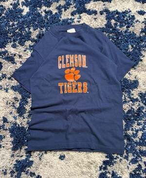 Vintage Clemson Tigers Navy Blue Graphic T-Shirt XL